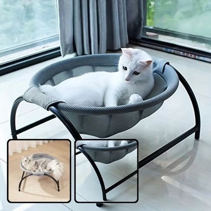 chat blanc couché sur hamac pour chat canapé