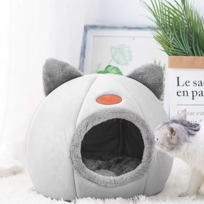 Maison pour chat gris