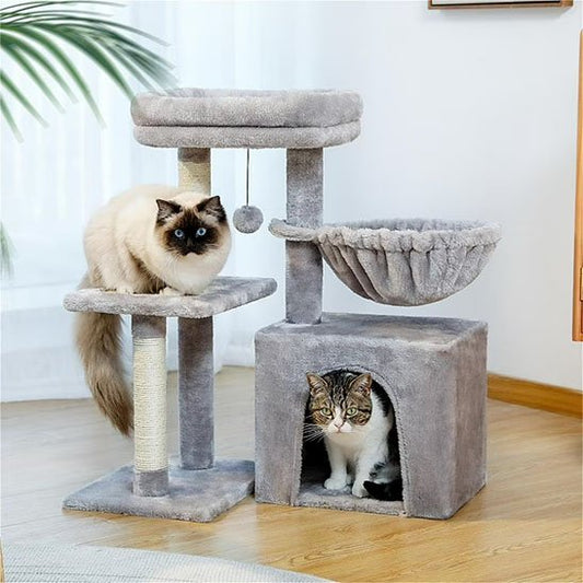 petit arbre a chat avec maison